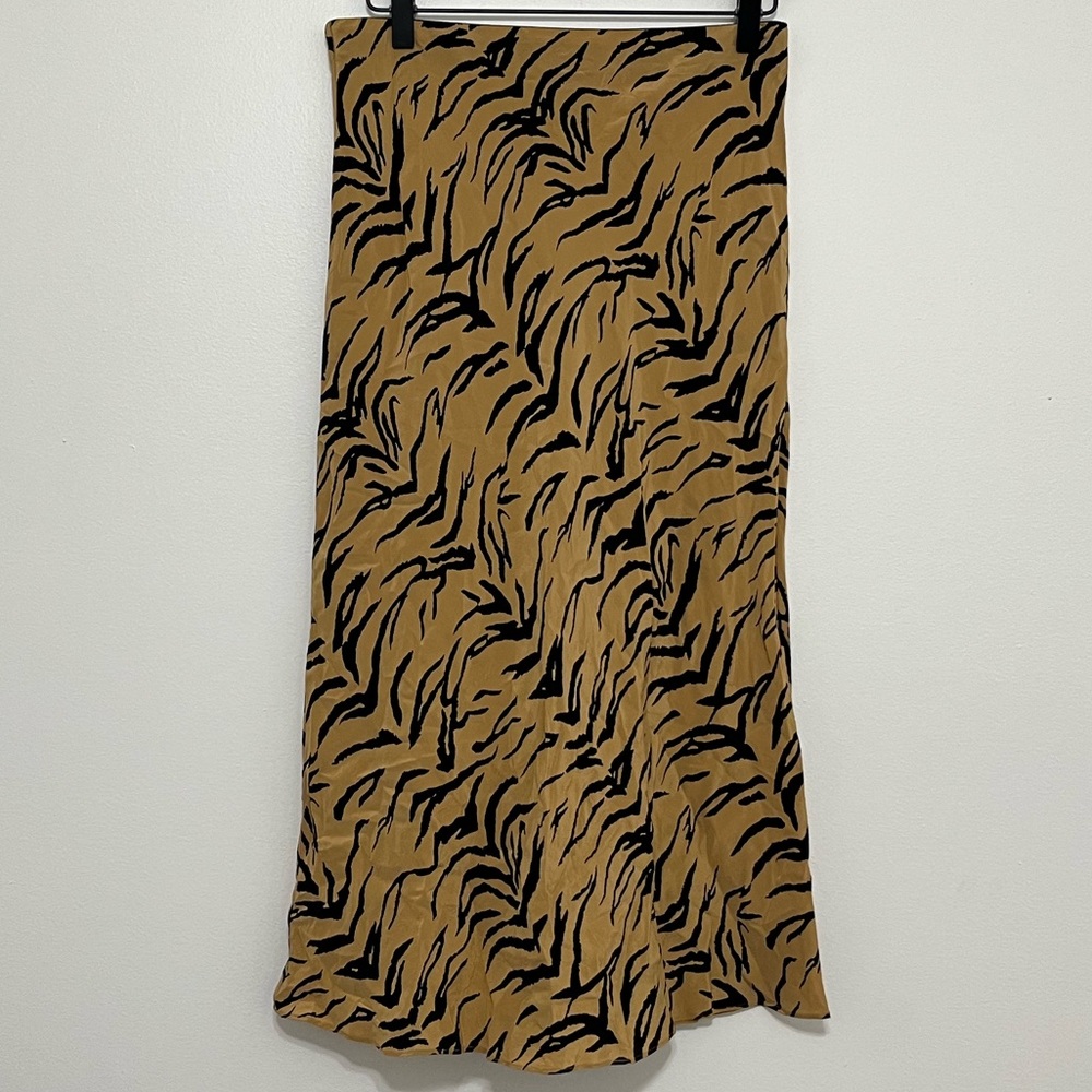Madewell Tan and Black Midi Skirt